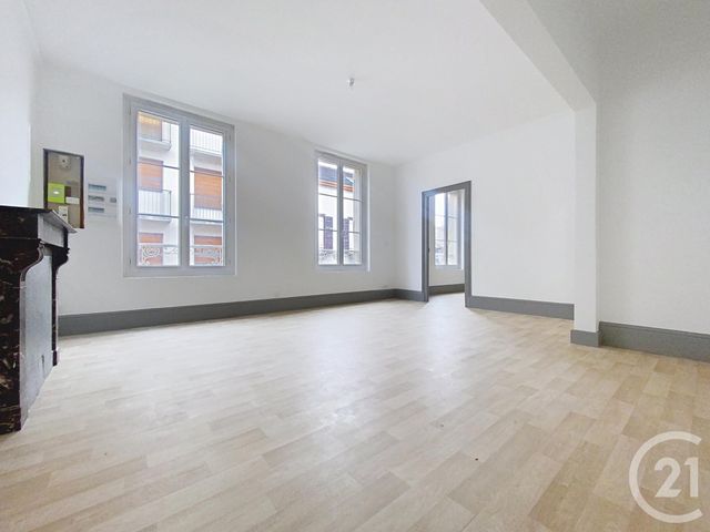 Appartement F2 à louer - 2 pièces - 52.94 m2 - EPERNAY - 51 - CHAMPAGNE-ARDENNE - Century 21 Martinot Immobilier